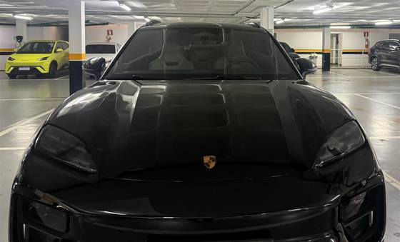 PORSCHE MACAN 4S ELÉTRICO PORSCHE MACAN 4S ELÉTRICO